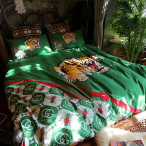 Best Gucci Tiger With Gucci and Bee Caro In Green Background Bedroom Set