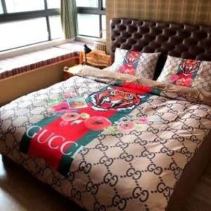 Gucci Floral Tiger With Vintage Web In Monogram Background Duvet Cover Set