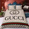 Gucci Logo In Brown Monogram With Vintage Web Bedding Set Queen Gucci Logo In Brown Monogram With Vintage Web Bedding Set Queen
