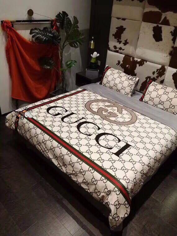 Luxury Gucci Big Logo In Monogram Background With Vintage Web Bedding Set Luxury Gucci Big Logo In Monogram Background With Vintage Web Bedding Set